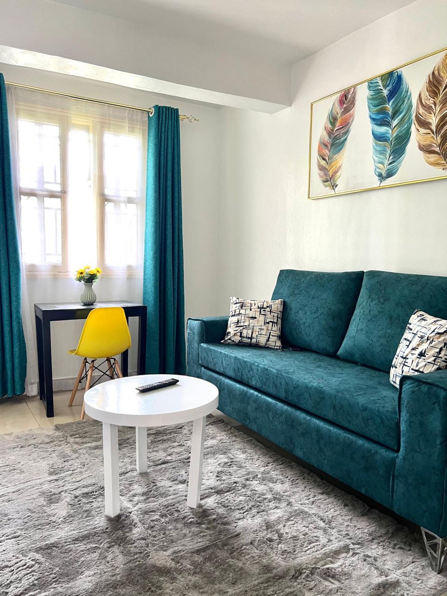 Apartment Dees Milimani - Fast Wifi & Secure Parking *