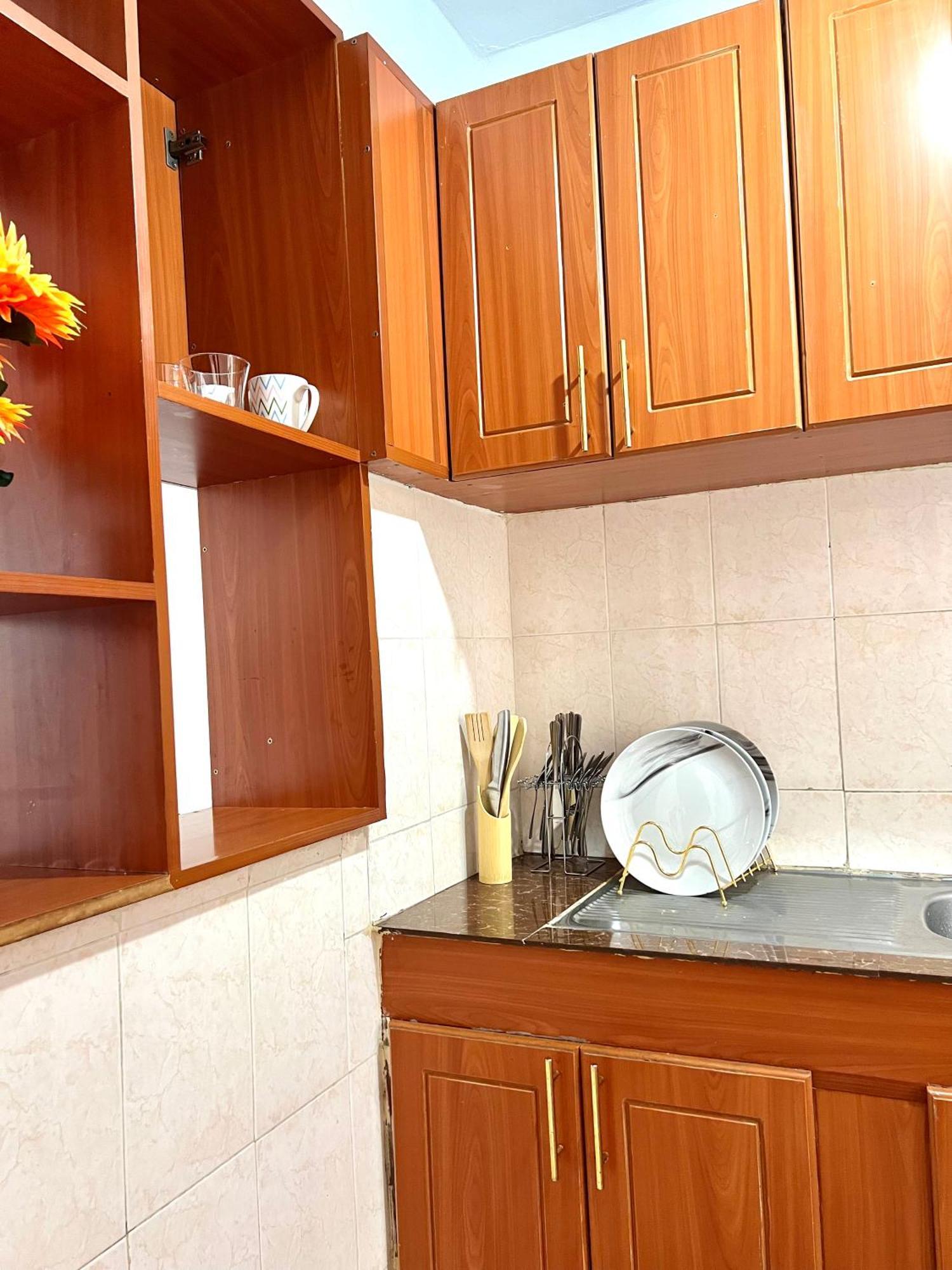 Dees Milimani - Fast Wifi & Secure Parking Apartment